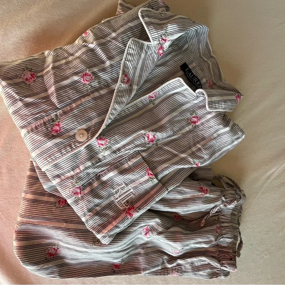Petite 2 Piece Notched Collar Pajamas Set Cotton + Viscose
